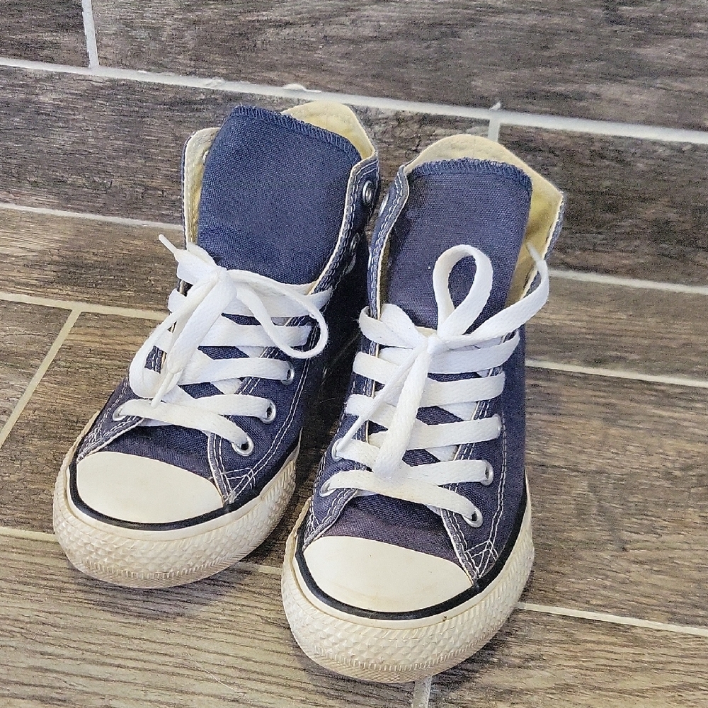 Converse Kids High Top Sneakers Navy and White Size 2